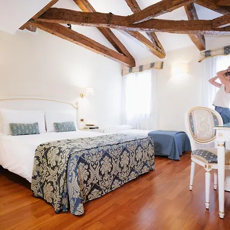 Do Pozzi Отель Венеция