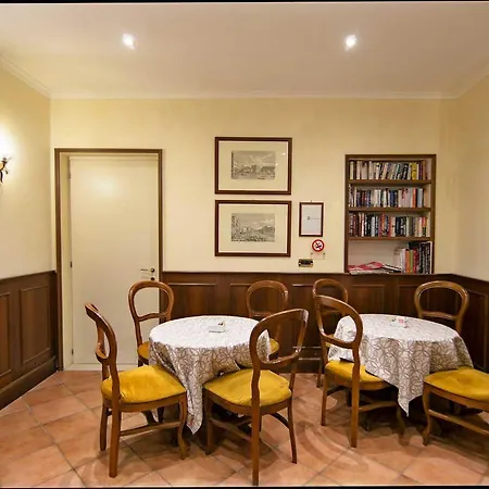 ド ポッツィ 3* ヴェネツィア