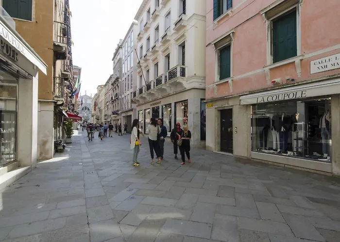 ホテル ド ポッツィ 3*